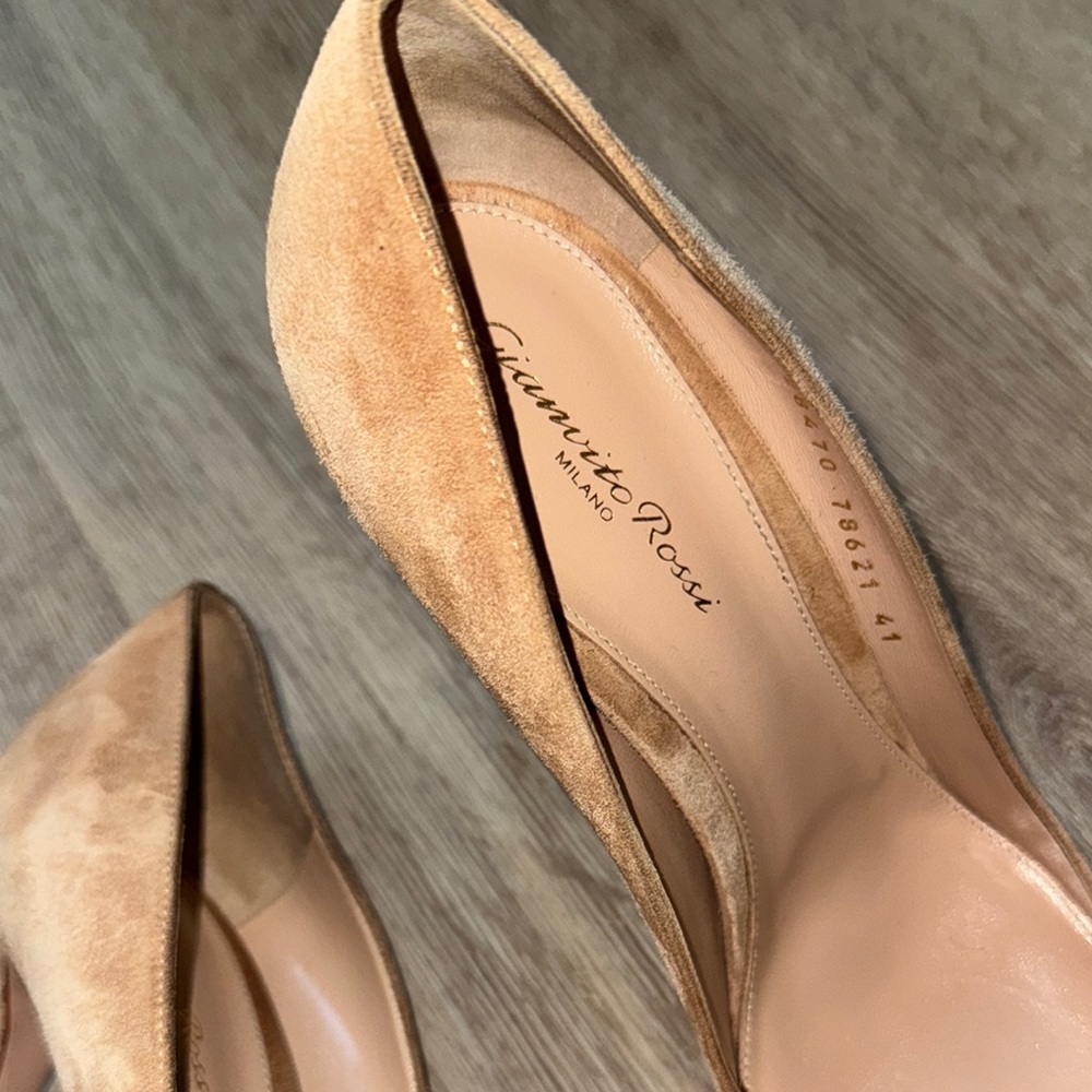 Gianvito Rossi Tan Women's Shoes